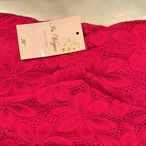 IN VOGUE - Hot Pink Off Shoulder Mini Dress - One Size - Picture 3 of 3